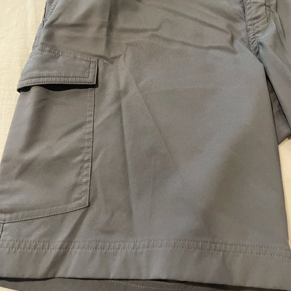 Nike Golf Men's Dri-Fit Dark Gray Cargo Shorts